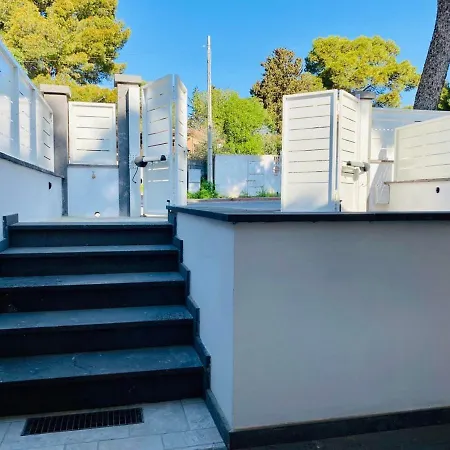 Appartement Nuova Residenza Dei 7 Pini A Pochi Passi Dal Mare *