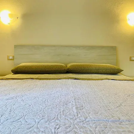 Lejlighed Nuova Residenza Dei 7 Pini A Pochi Passi Dal Mare