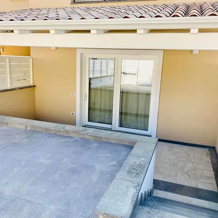 Apartamento Nuova Residenza Dei 7 Pini A Pochi Passi Dal Mare Porto Pino
